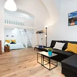 Apartment Near Wenceslas Square
