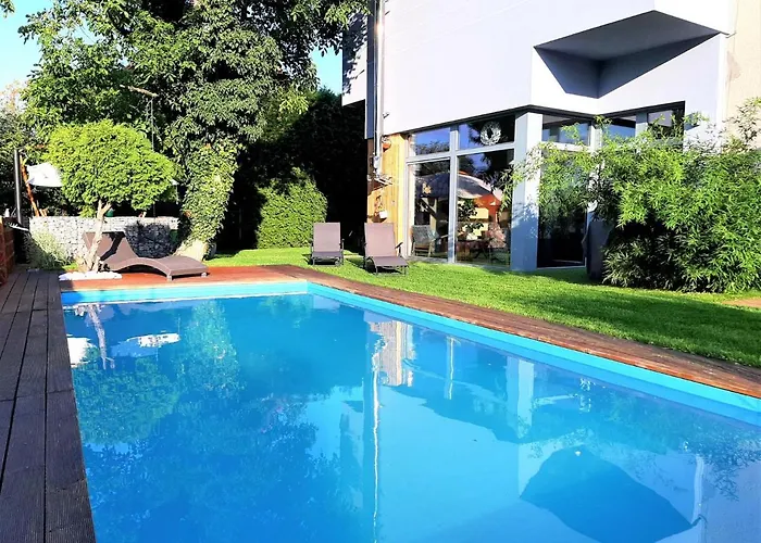 Holiday Home Reporyje By Interhome