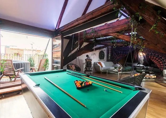 Fairytale Duplex - Billiard - Whirlpool - Home Cinema - Old Town
