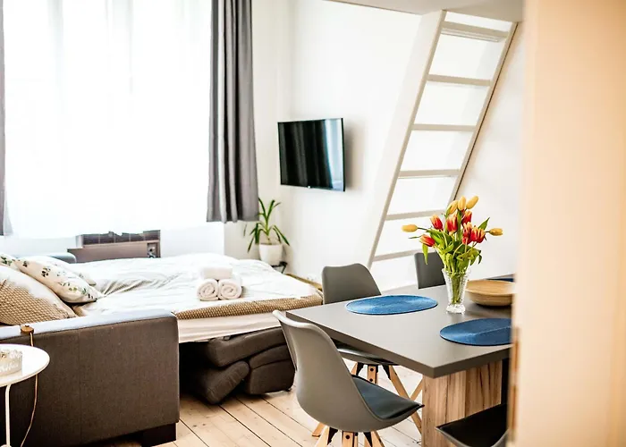 Fritscher Apartments, S.R.O.