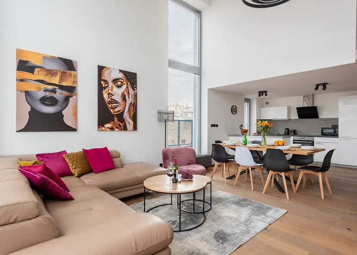 Premiumn Penthouse With Terrace In Prague