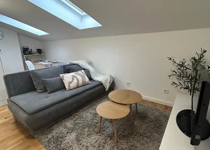 Modern Flat In Iconic Location
