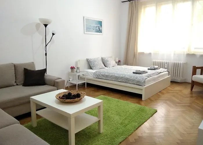 Secret Garden Apartment