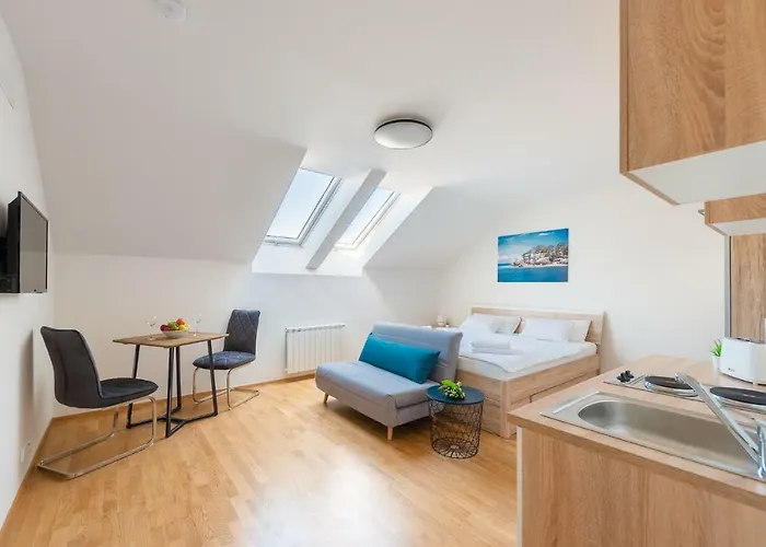 Ferdinand Apartment