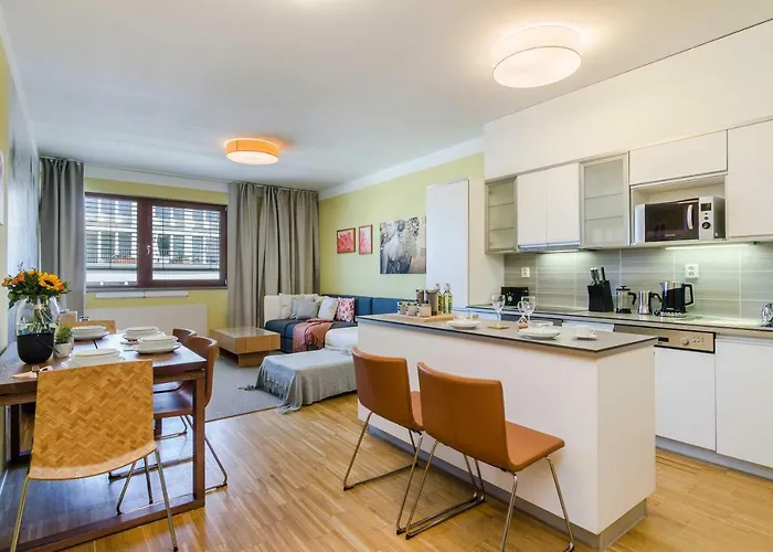 Luxury Center Apt Garage Parking By Michal&Friends