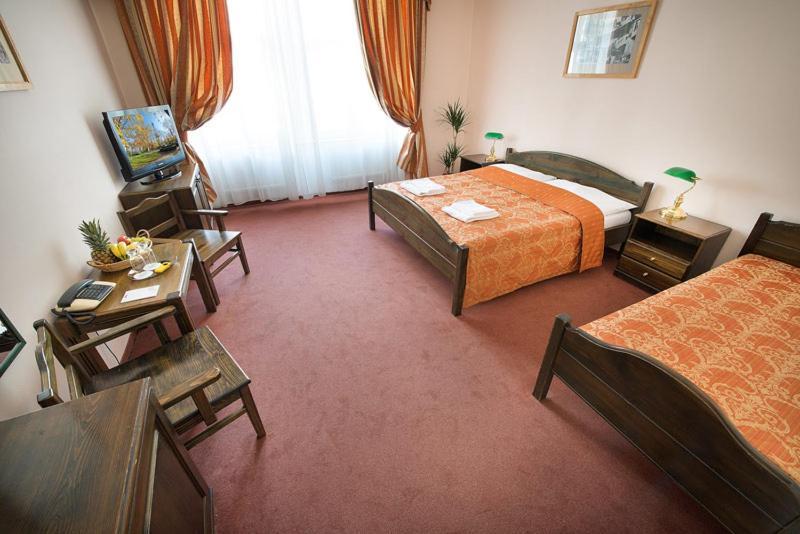 U Medvidku-brewery 3* Prague