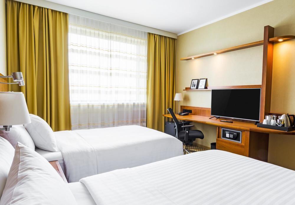 Courtyard By Marriott Airport 4*