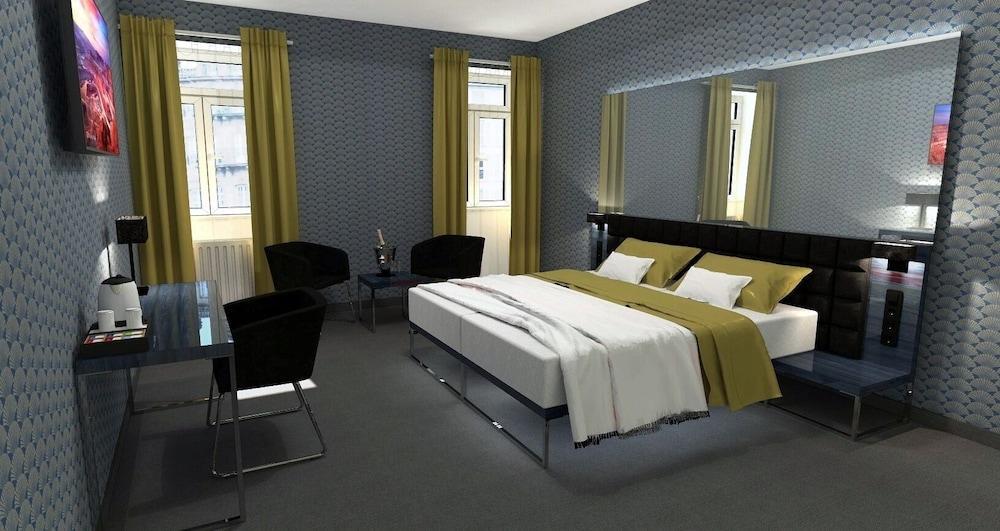 Otel Mucha Prag