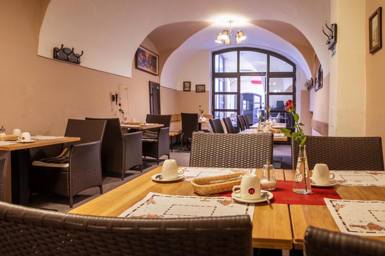 U Lilie 3* Prague