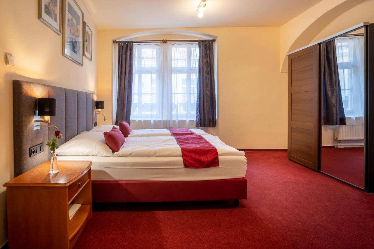 U Lilie 3* Prague