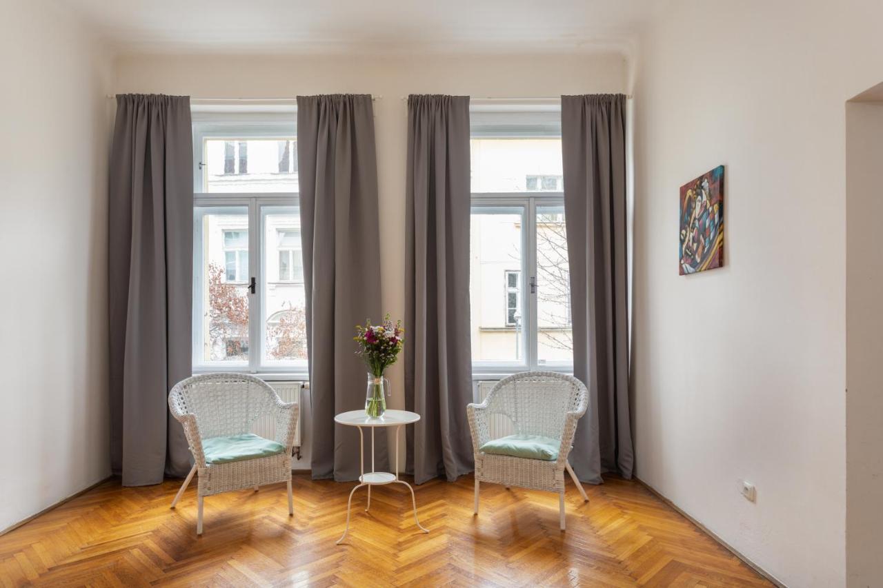 Welcoming Flat In Vinohrady By Days Appartement Prague