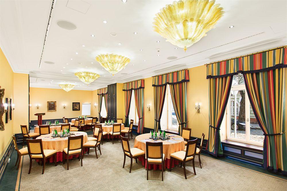 Le Palais Art 5* Prague