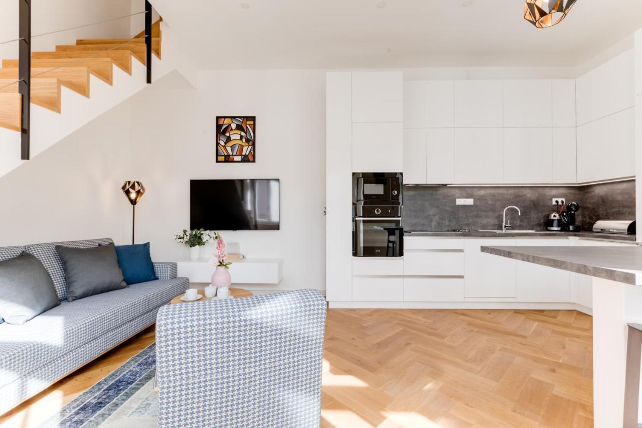 Andel Design Duplex, Ac, Garage * Praga
