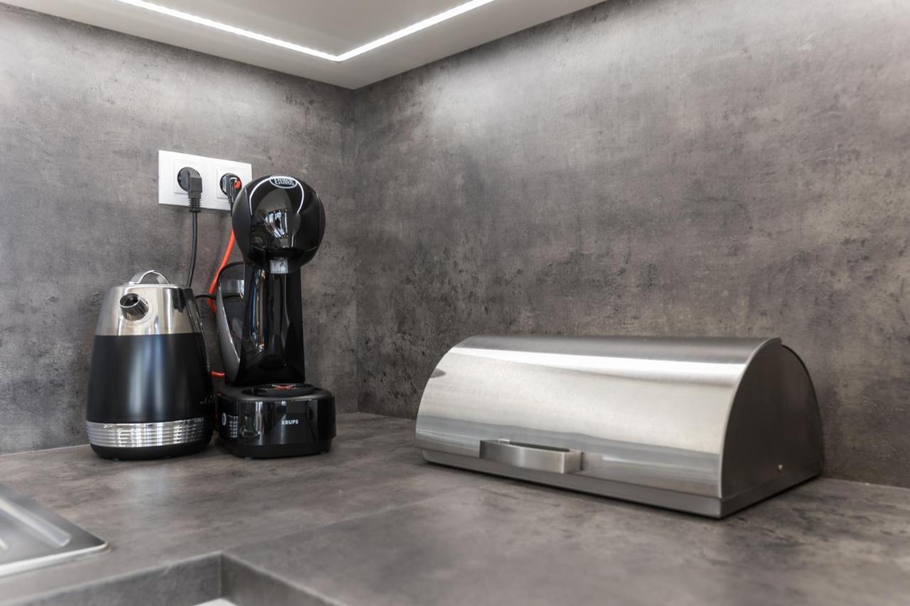 Andel Design Duplex, Ac, Garage Praga