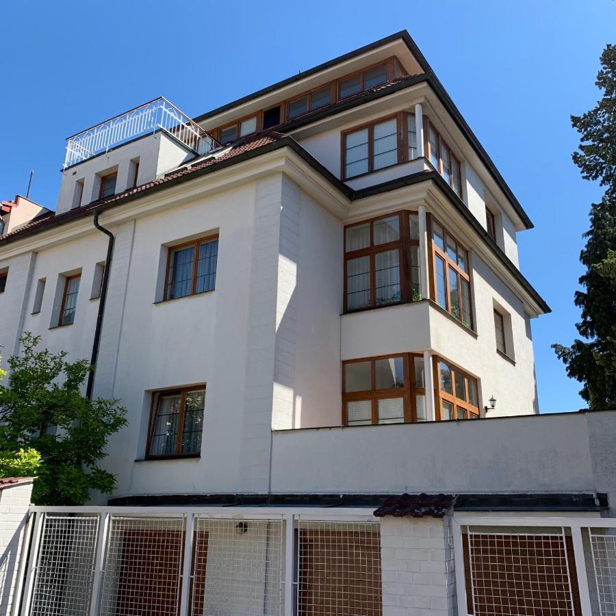 Appartement Sarka *