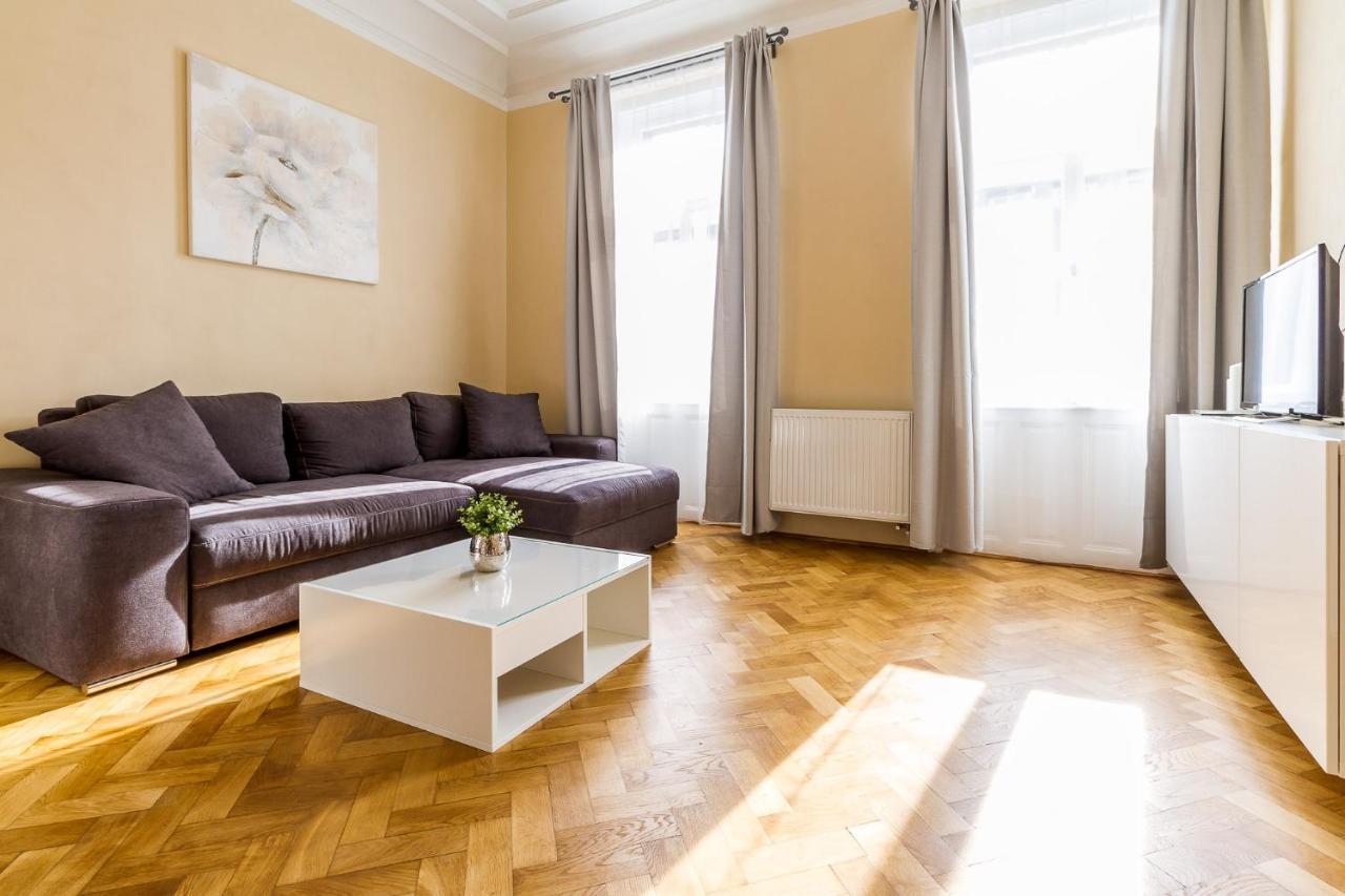2bds In Ujezd - P14 Daire Prag