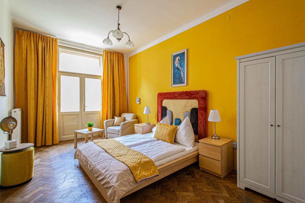 Apartment For Celebrations Spacious 3bdr With Balcony