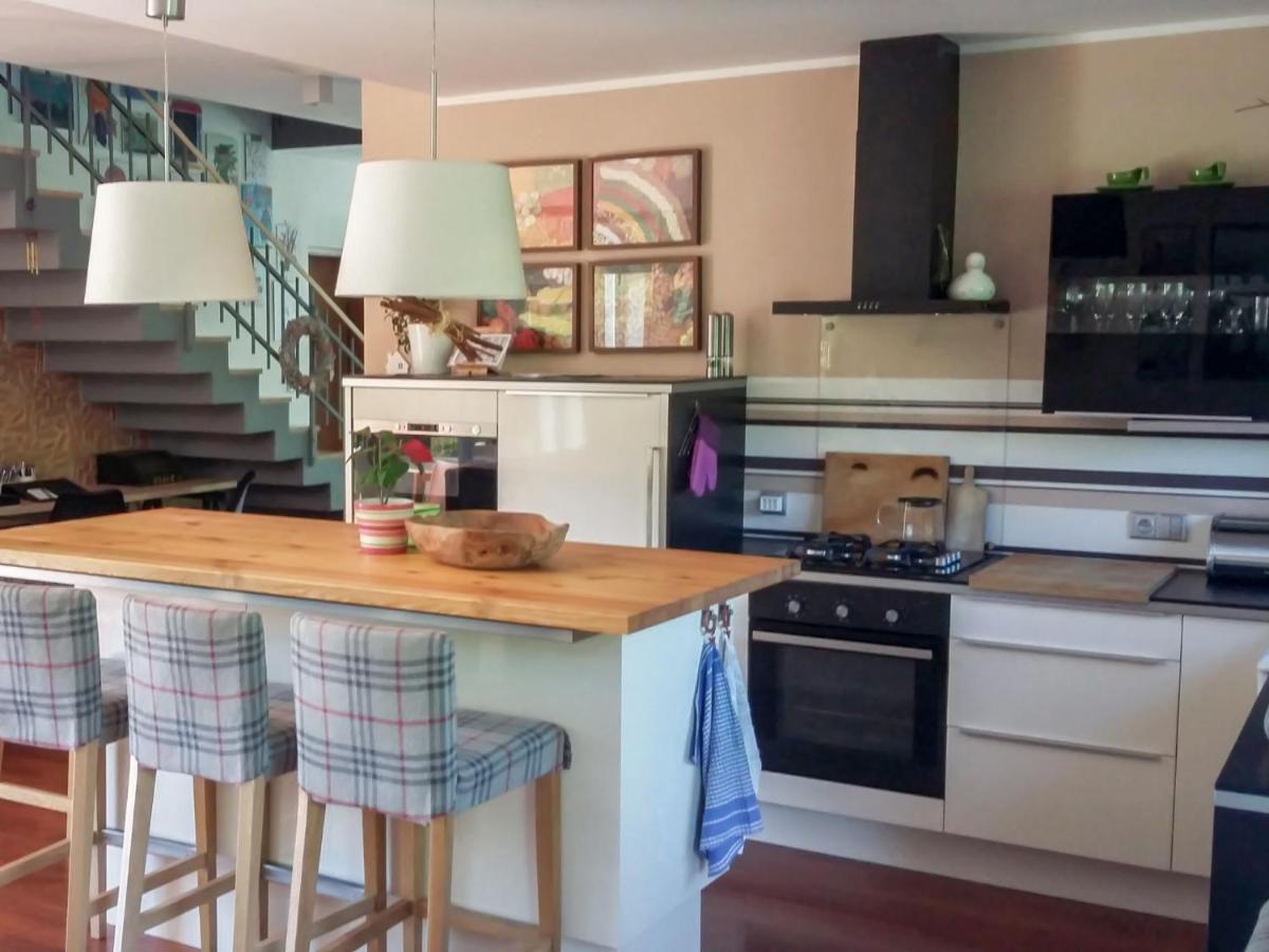 Reporyje By Interhome Tatil Evi *