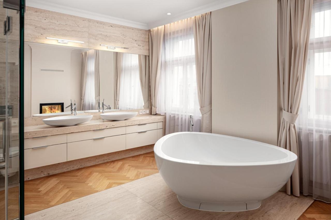 Apartment Revolucni Old Town *