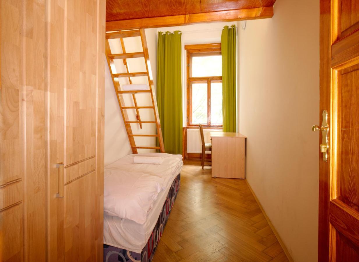 Capsule Auberge de jeunesse *