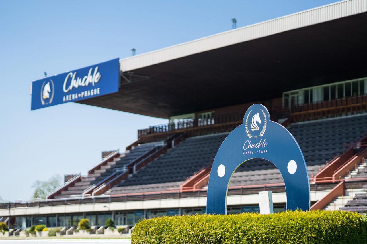 Chuchle Arena Hotel 3*