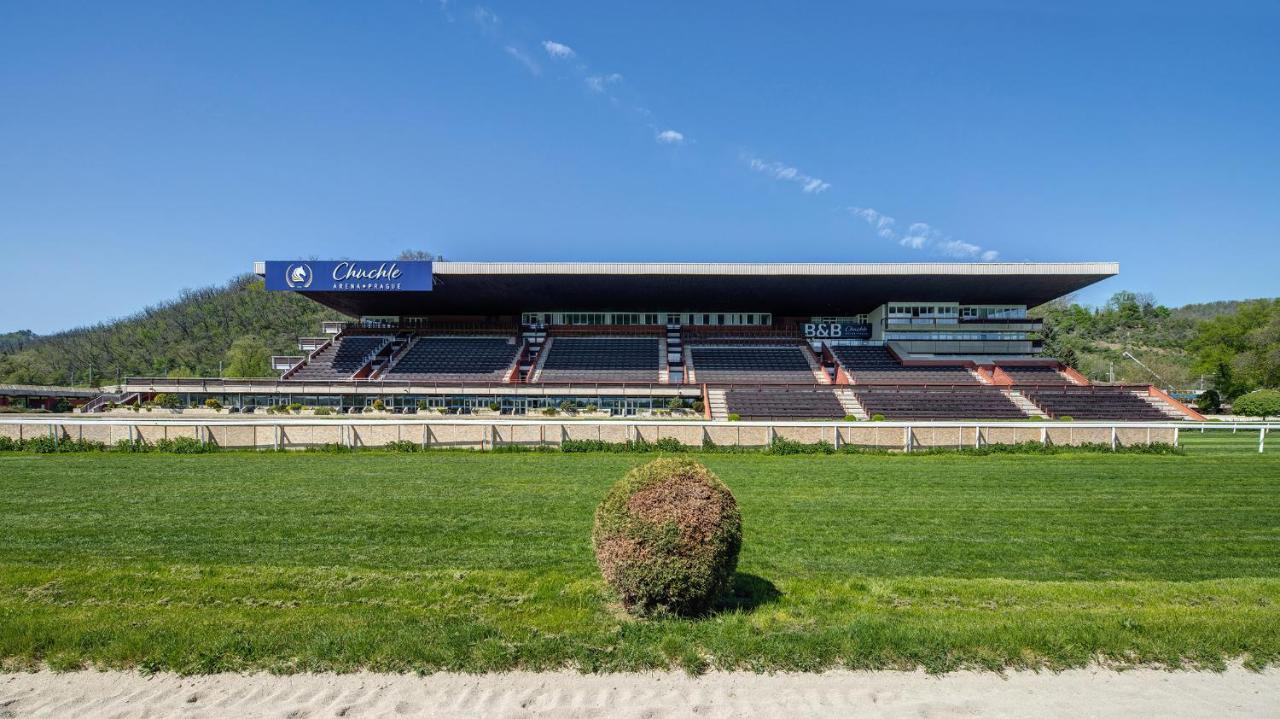 Chuchle Arena Hotel