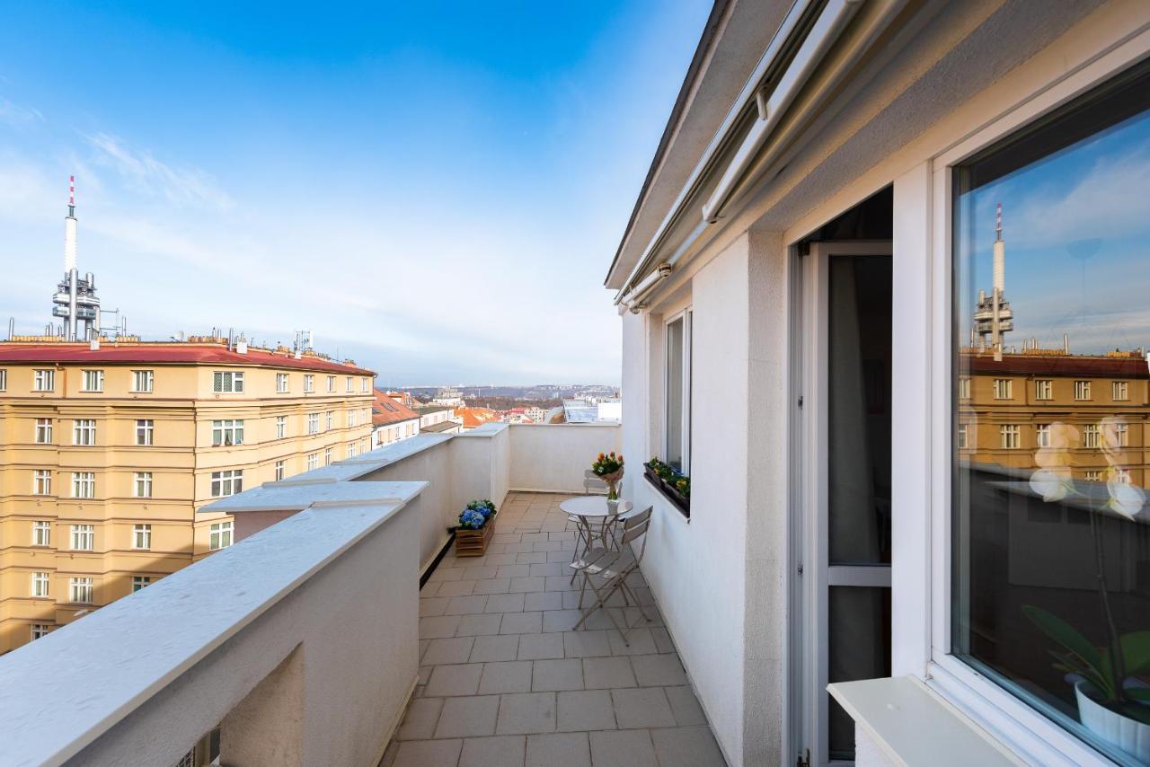 Bright Charming With Terrace, Parking & Airco. Daire *