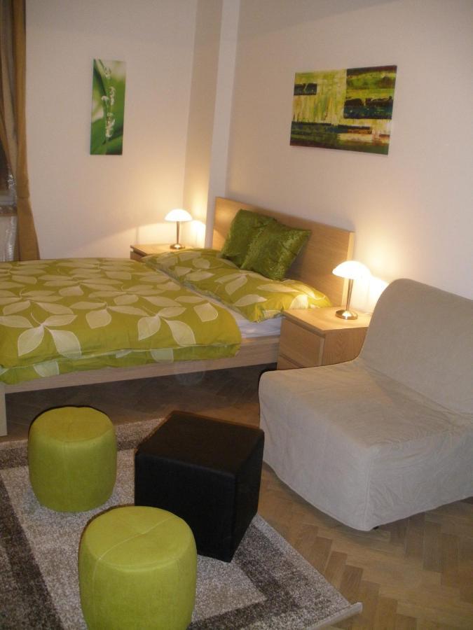 Tronicek Apartment Prague