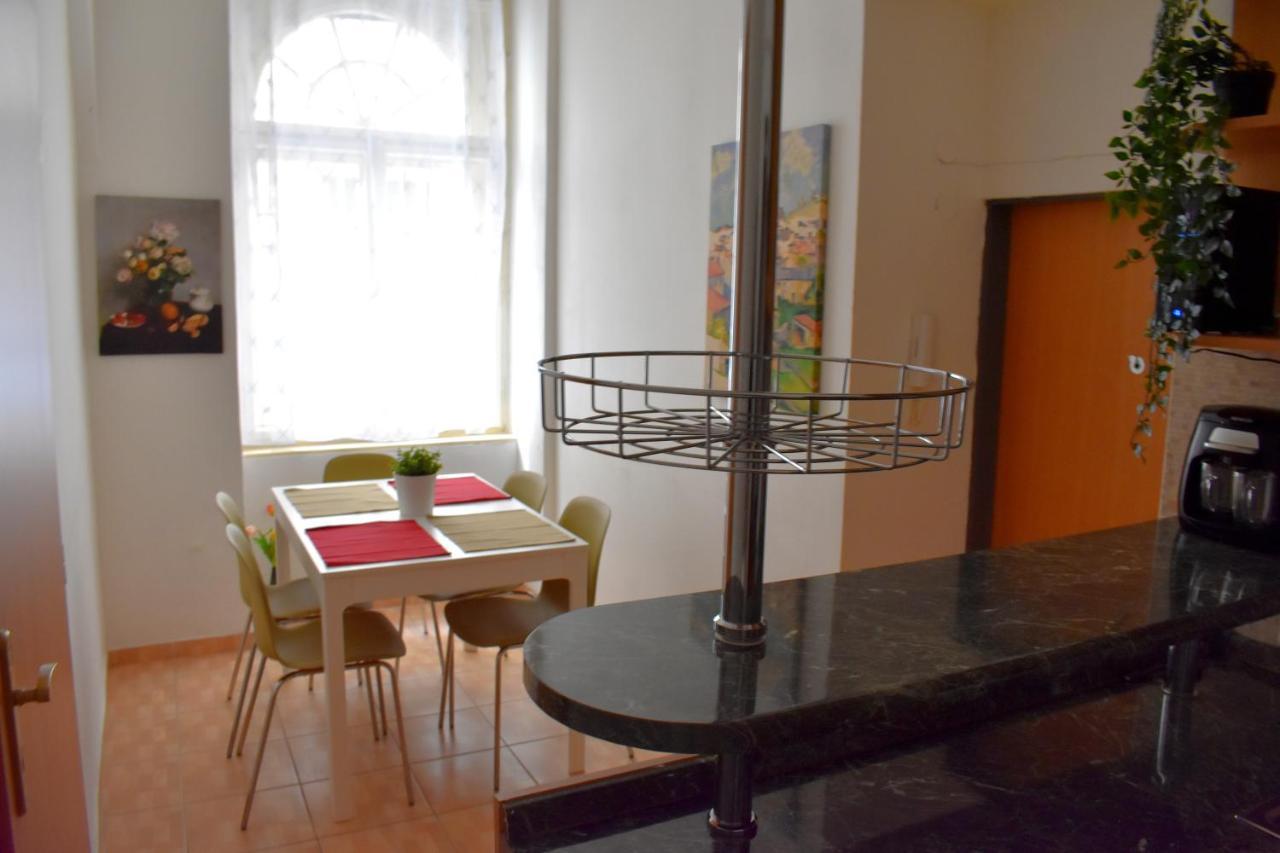 Andy'S Central 3-Bedroom Apartment ! Prague