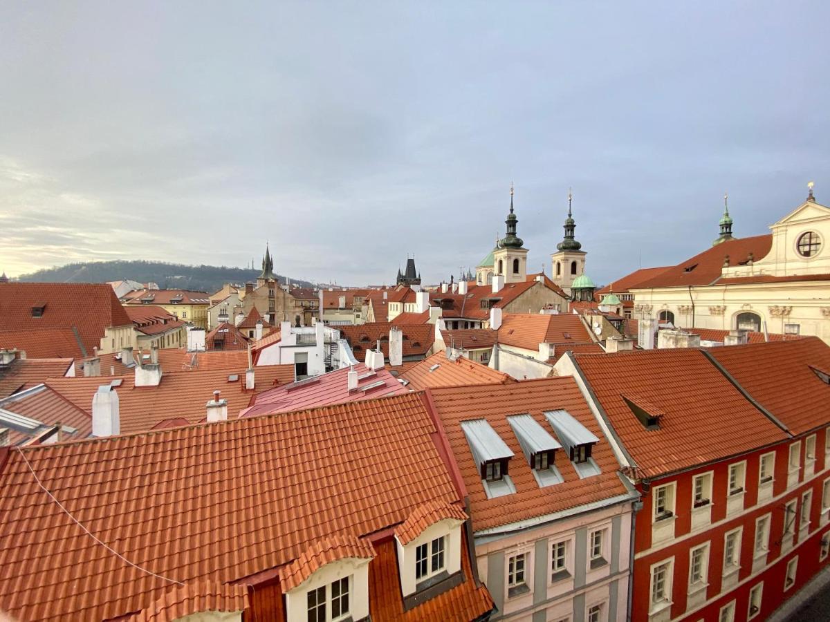 Liliova Old Town 4*