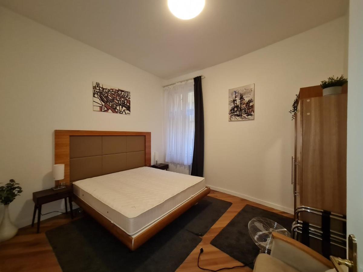 Astronomical Clock Apartment