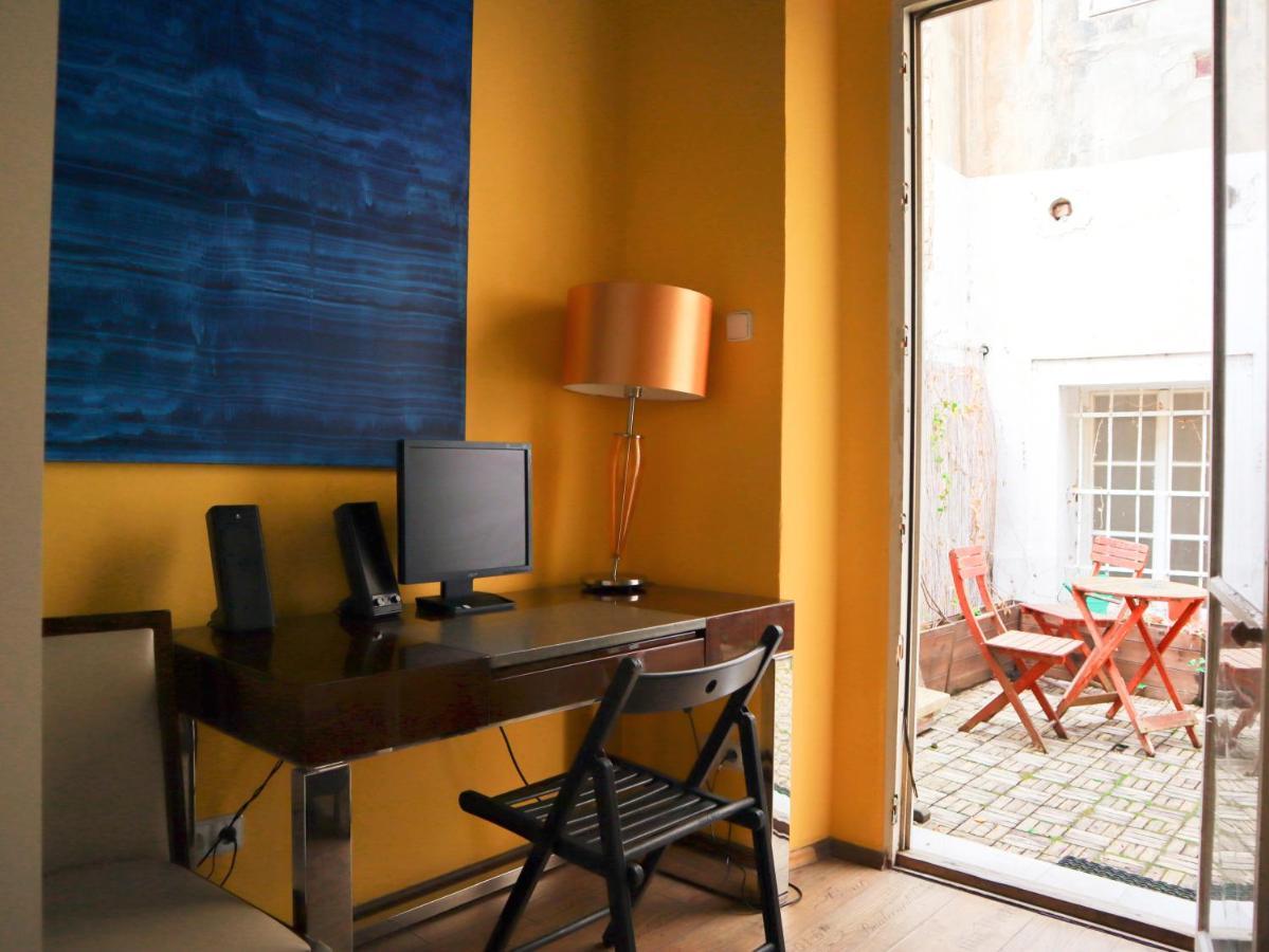 Albergue Charles Bridge &