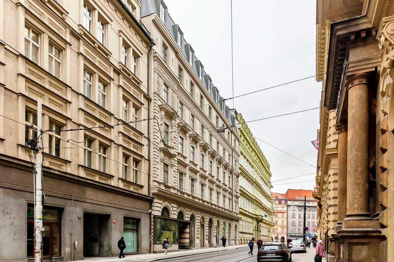 Luxury In The Centre Apartment Prag