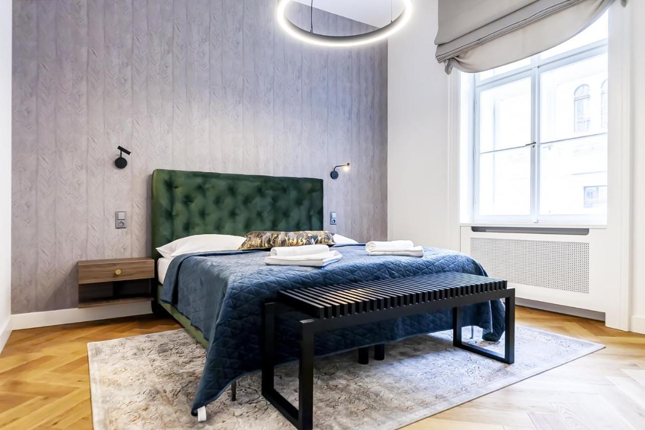 Luxury In The Centre Apartment Prag