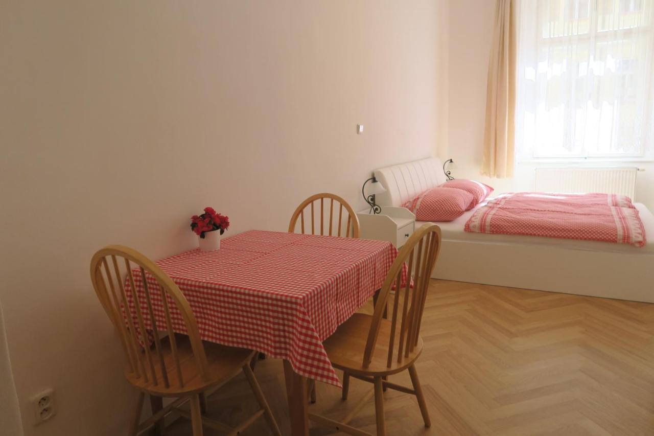 Appartement Near Lesser Town