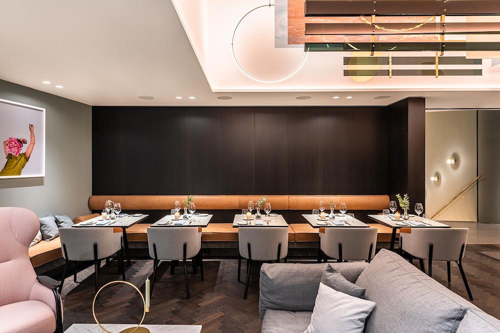 Maximilian Otel Prag