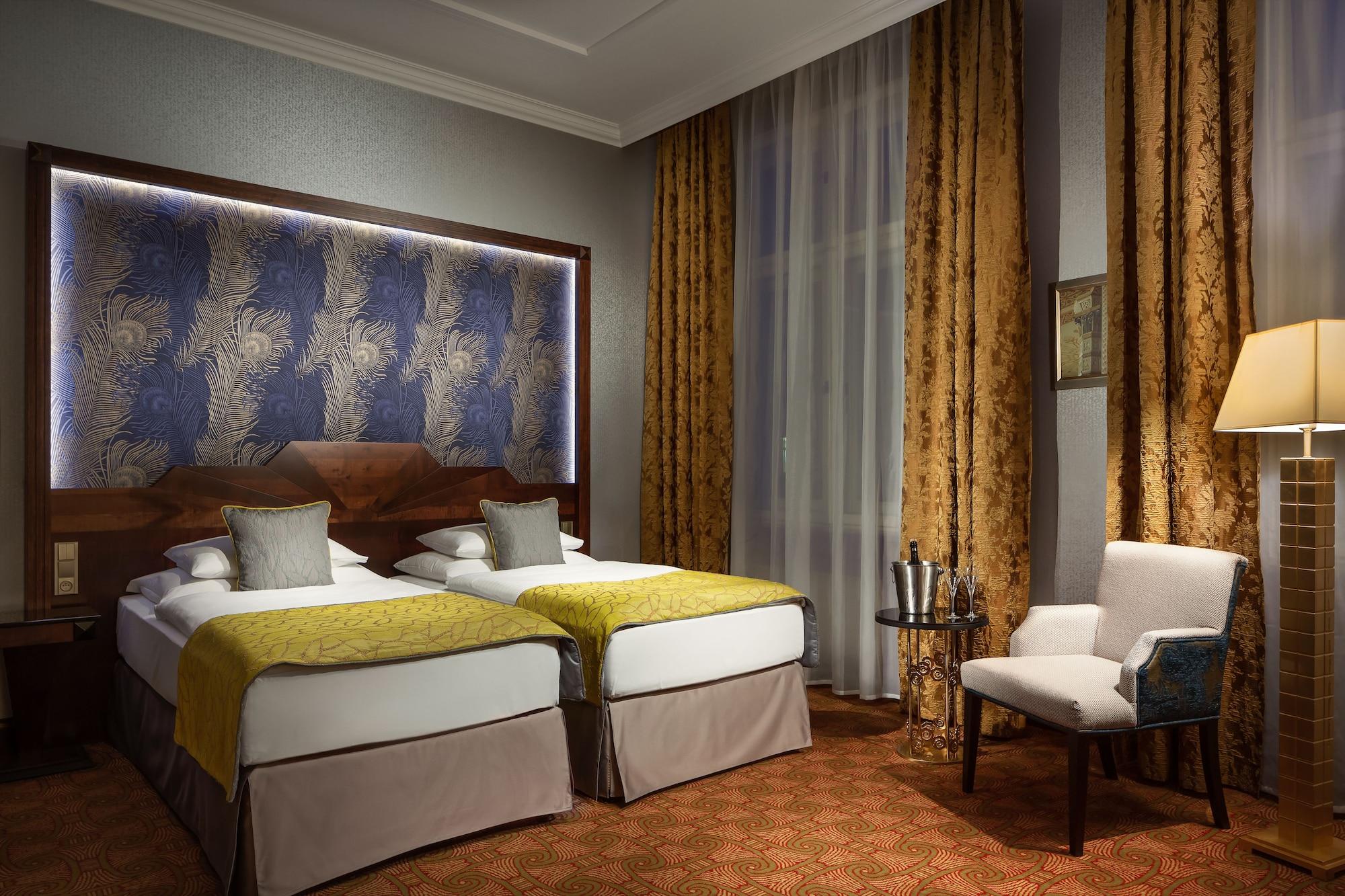 Art Deco Imperial