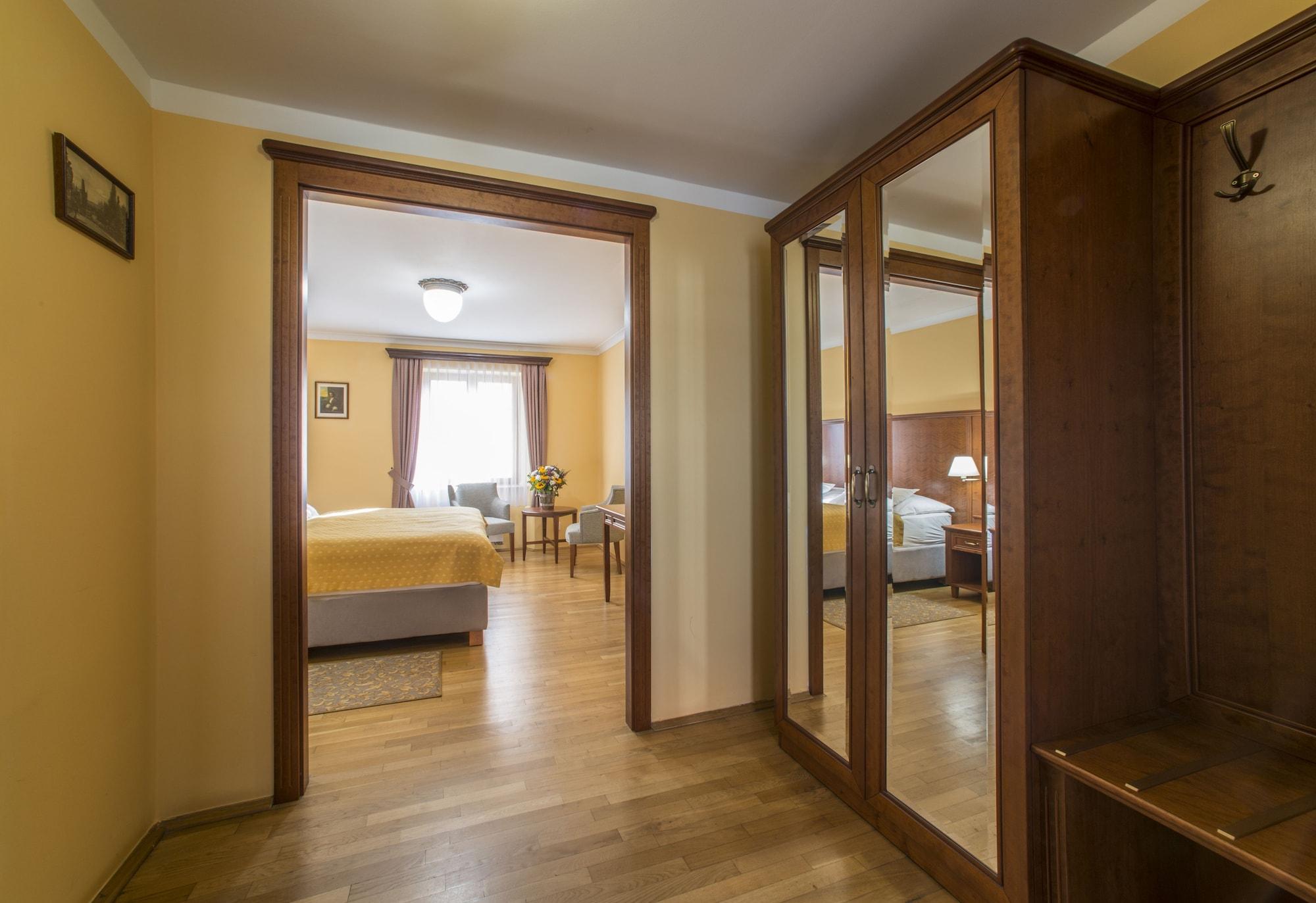 Cerny Slon Hotel Praga