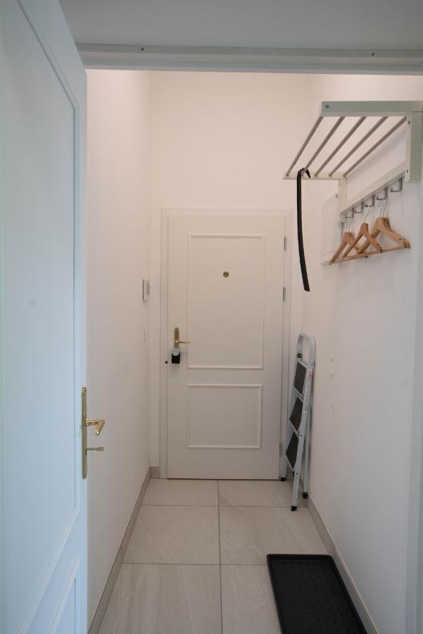 Apartment Live With A Fantastic View In The Center Prague