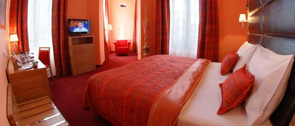 Hotel Ea Sonata 4*