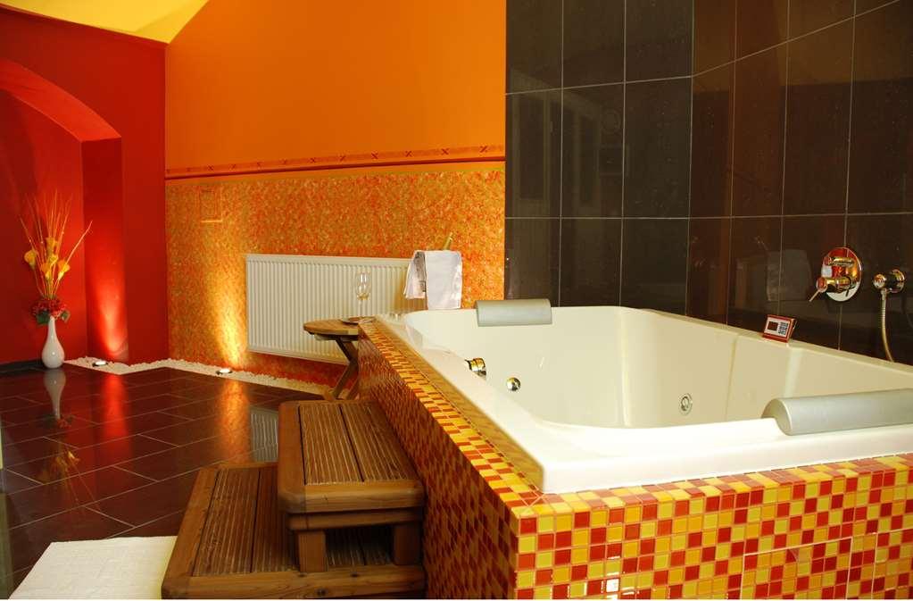 Hotel Ea Sonata 4*