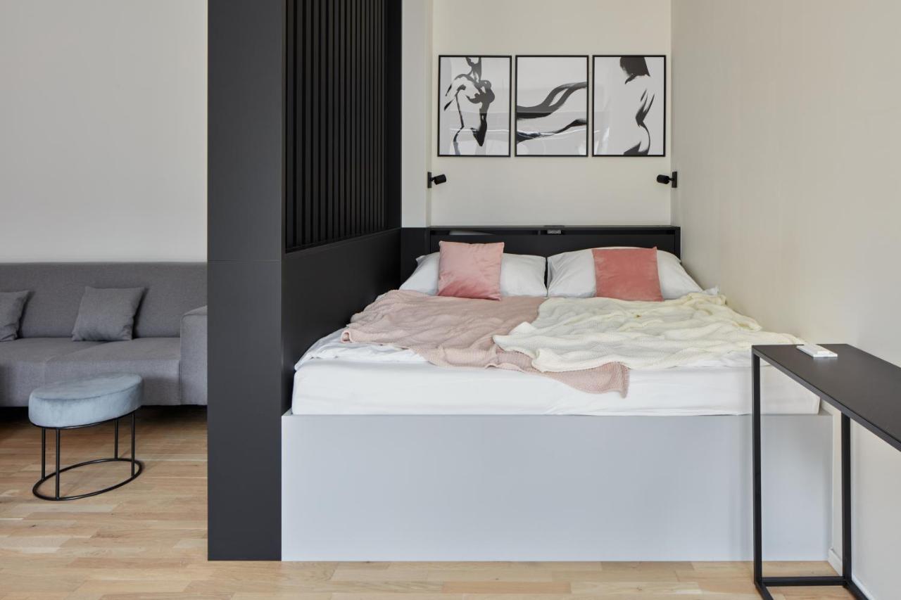 Days - Premium W Stunning Terraces - Easy Access Prague