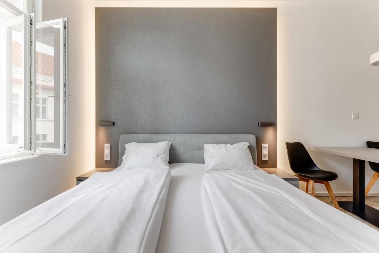 Otel Lampi