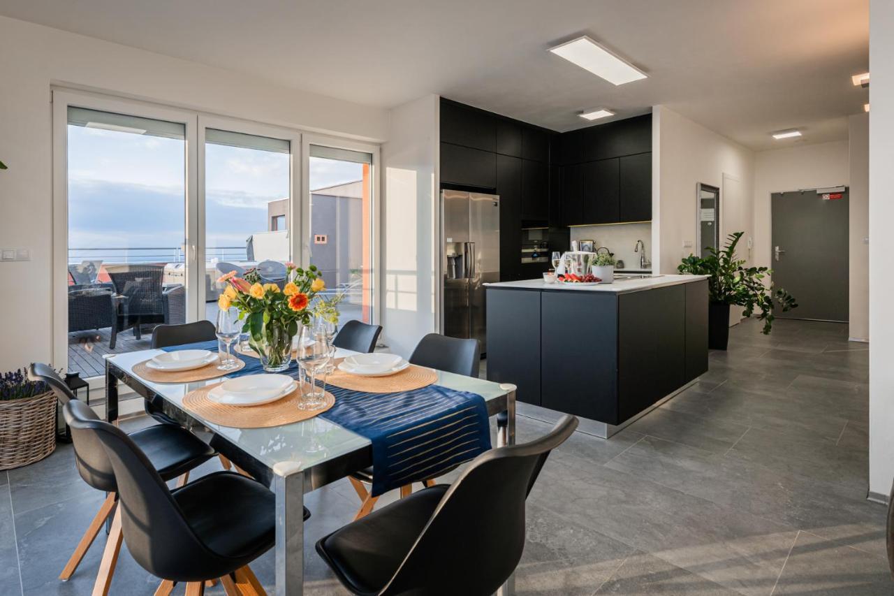 Penthouse Letnanske Zahrady Apartment Prague