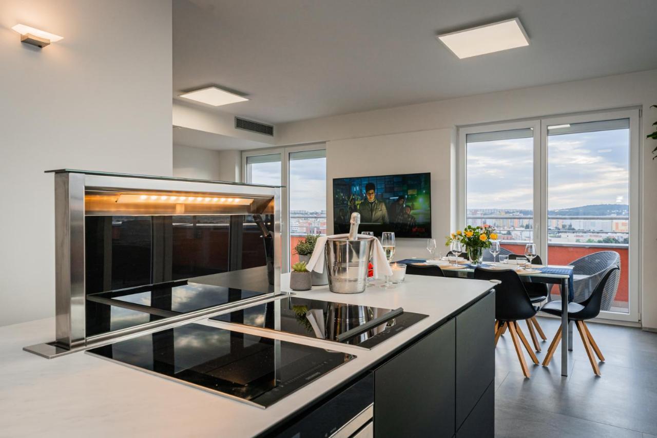 Apartment Penthouse Letnanske Zahrady Prague