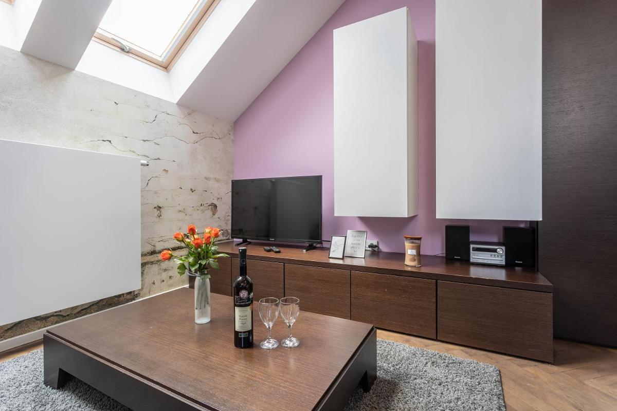Apartment Modern Close To River Prague