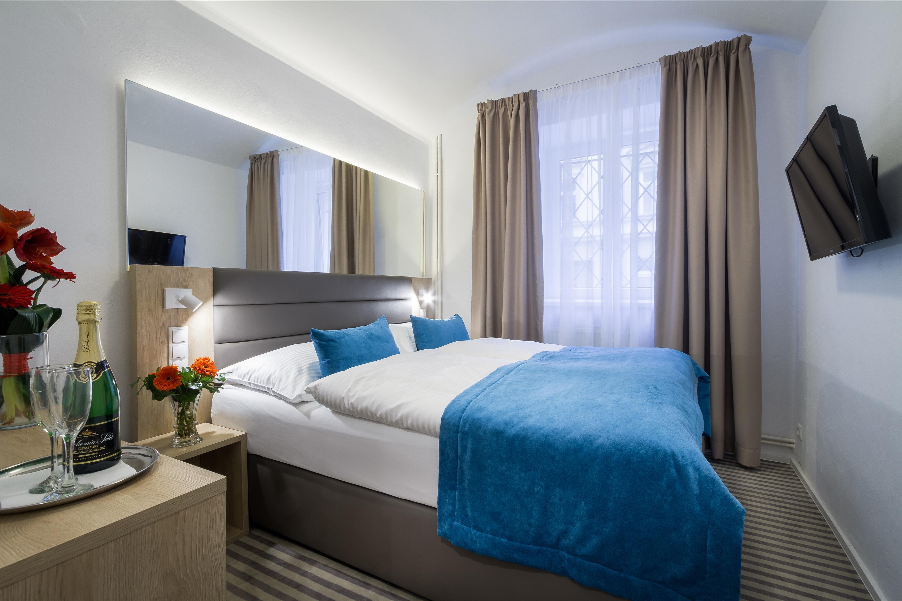 White Lion Otel 4*
