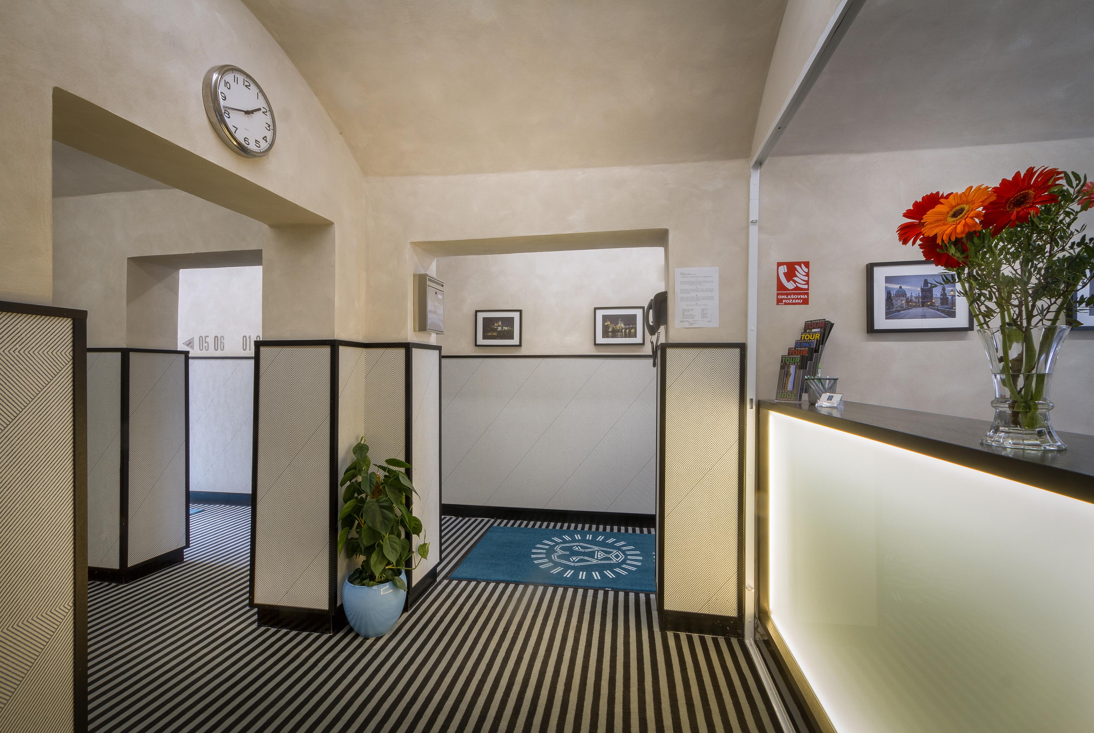 White Lion Otel