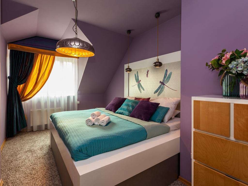 Lovely - Truhlarska Prague