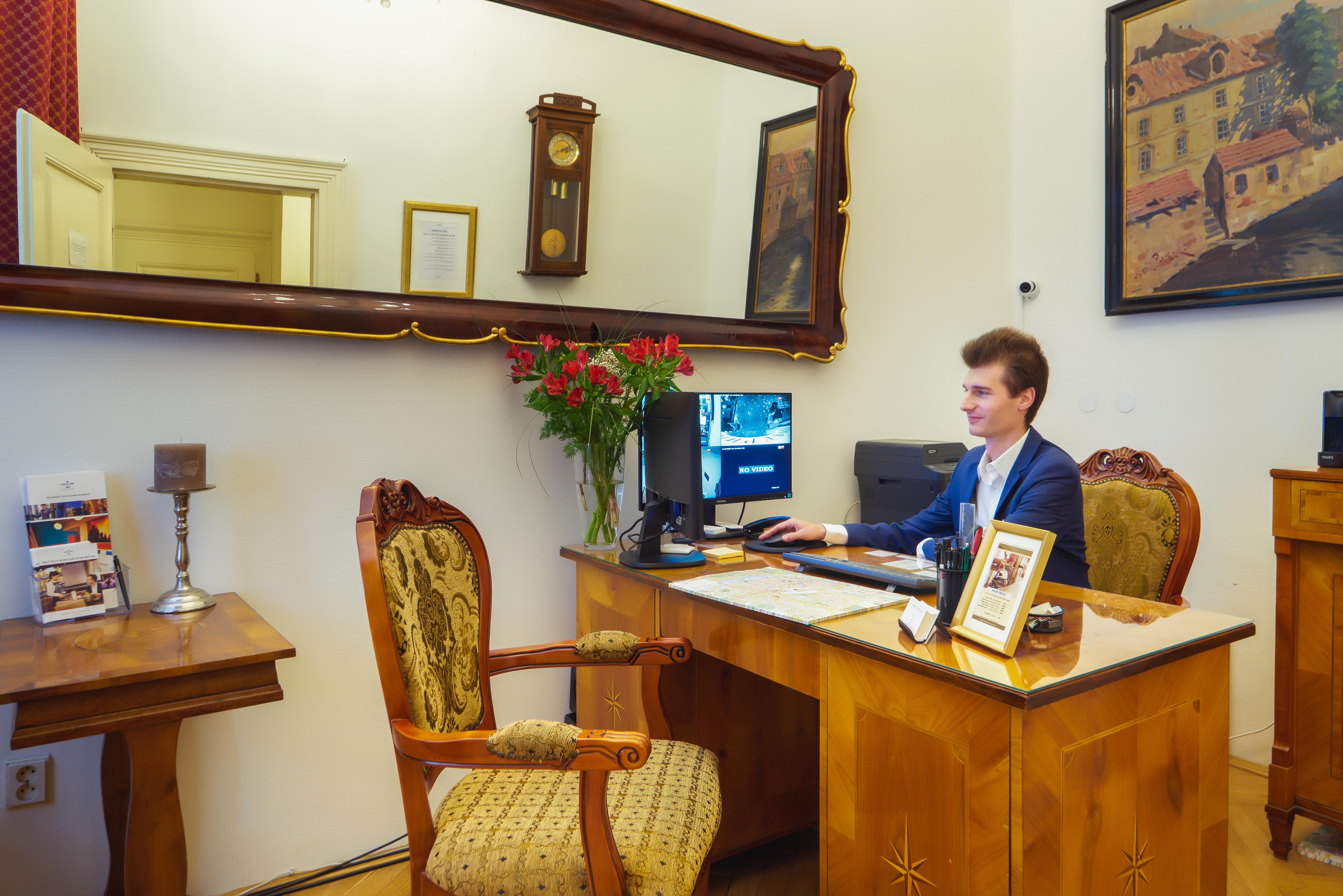 Josephine Old Town Square - Czech Leading Otel 4*